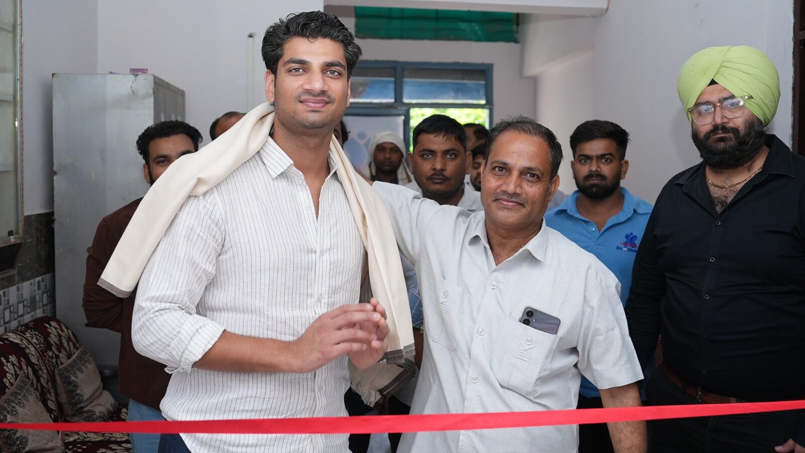 Ribbon cutting at the Rabupura Gram Chikitsala launch